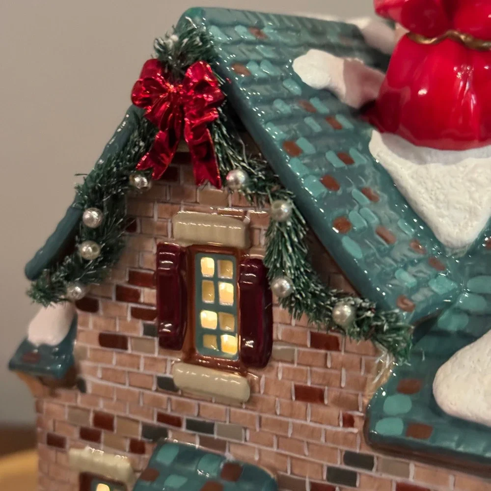 Department 56 Santa's Wonderland House Snow Village Christmas Lane 55359 in Box
